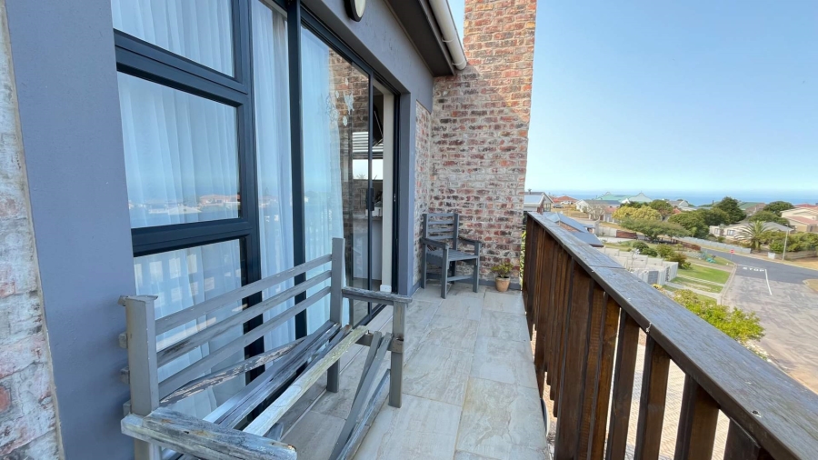 5 Bedroom Property for Sale in Dana Bay Western Cape